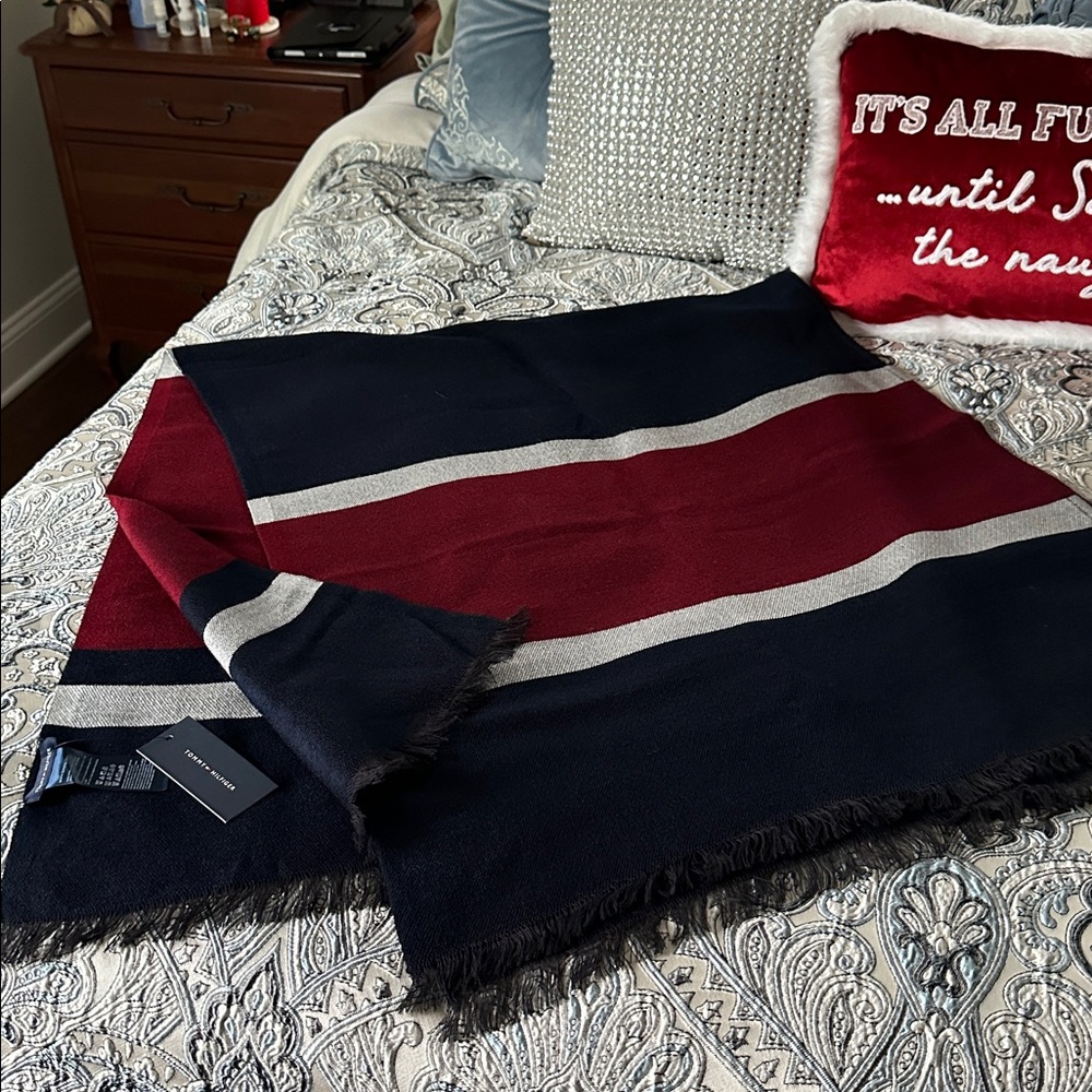 Tommy Hilfiger Split Burgundy and Black Wrap Scarf NWT